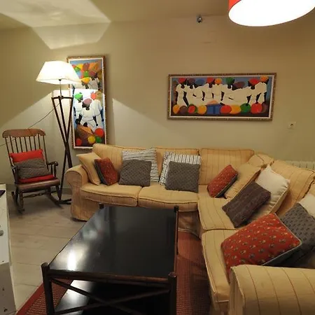 Era Borda Tanau Apartment Naut Aran